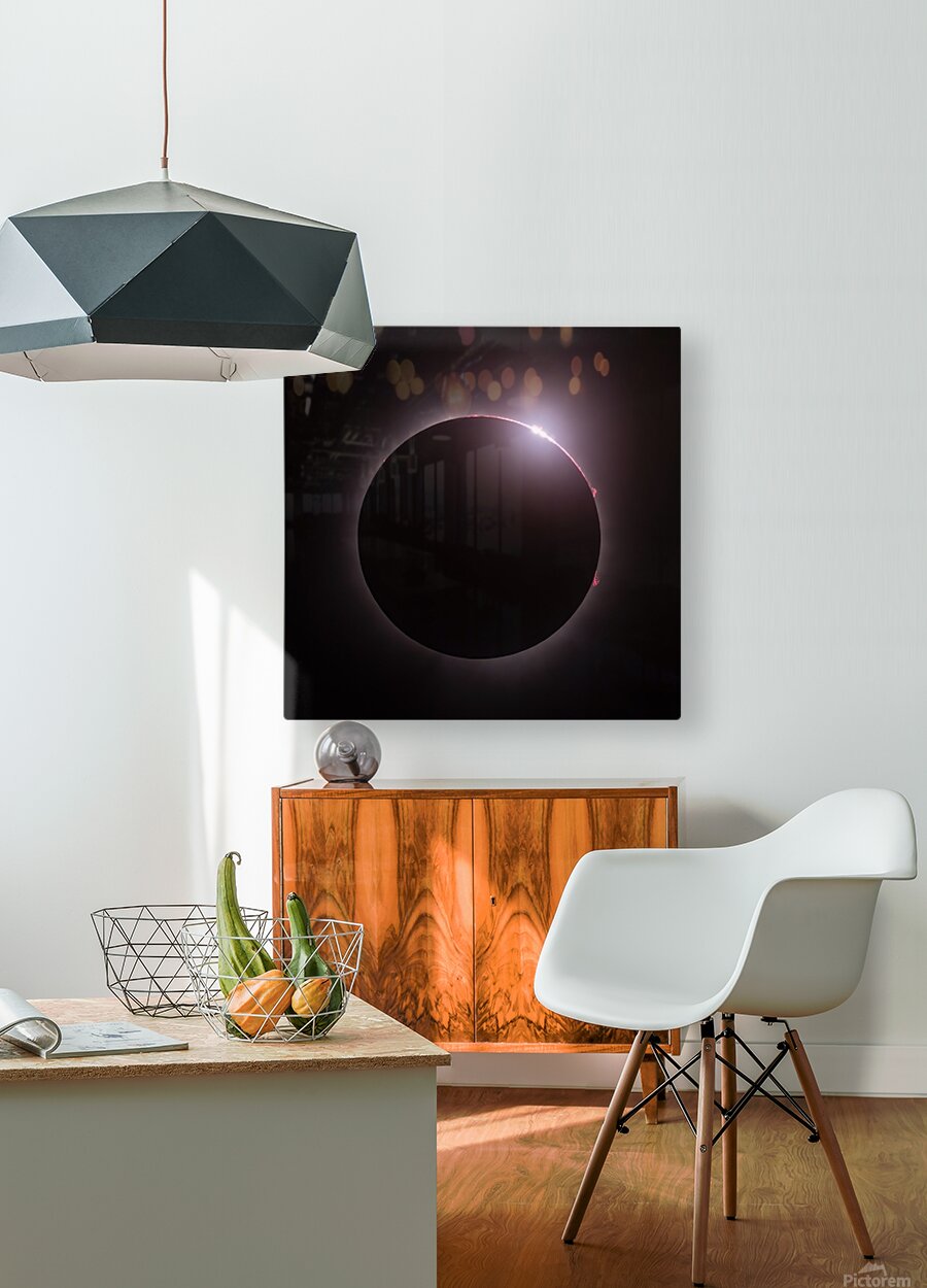 Total Solar Eclipse - Bailys Beads